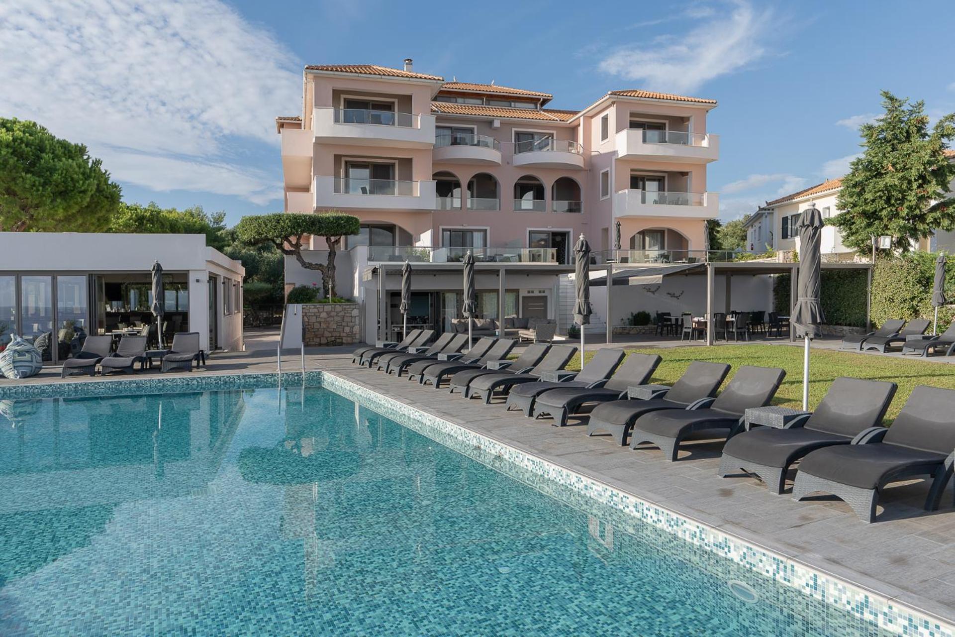 Kymothoe Elite Suites Τσιλιβί Εξωτερικό φωτογραφία