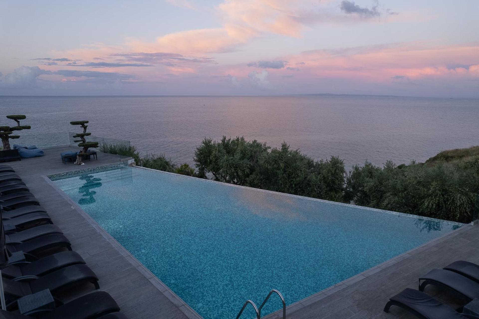 Kymothoe Elite Suites Τσιλιβί Εξωτερικό φωτογραφία