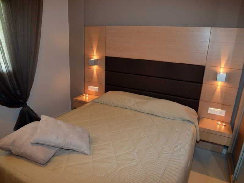 Kymothoe Elite Suites Τσιλιβί Εξωτερικό φωτογραφία
